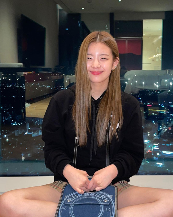 [연예] ITZY 리아